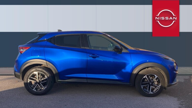 Nissan Juke 1.0 DiG-T N-Connecta 5dr DCT Petrol Hatchback